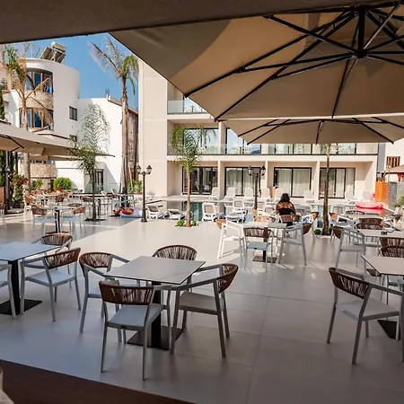 Hotel Park Premium Ksamil