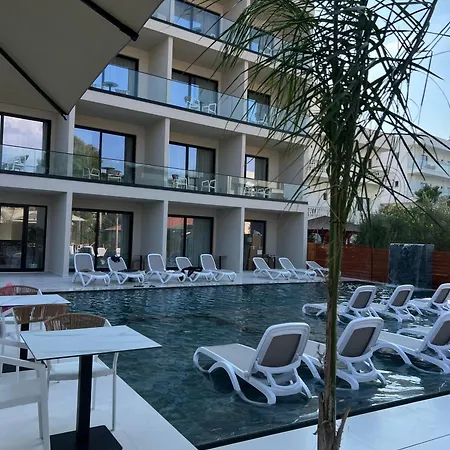 Park Premium Ksamil